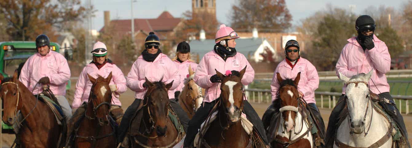 Standlee Supports Breast Cancer Awarness Month With Pink Bales