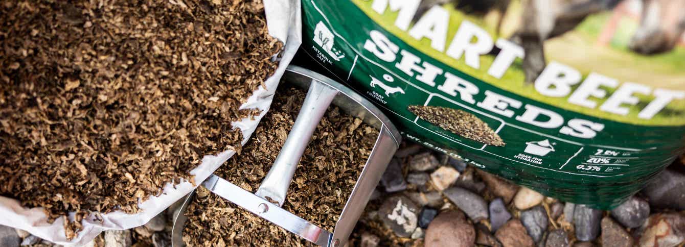 Standlee & Amalgamated Sugar Beet Pulp Horse Feed Partnership
